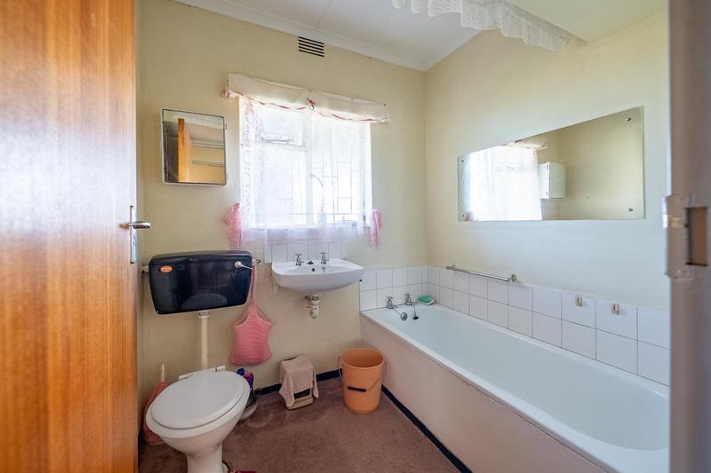 2 Bedroom Property for Sale in Riviersonderend Western Cape